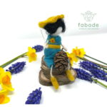 Vince the Garden Elf — styling detail